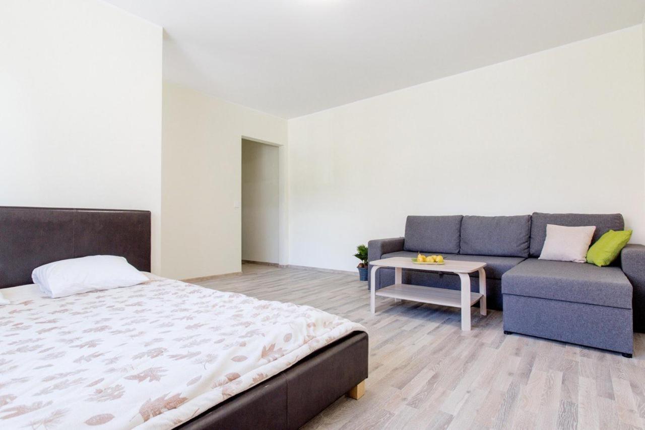 Sunny Apartment Near Bus Station Ταλίν Εξωτερικό φωτογραφία